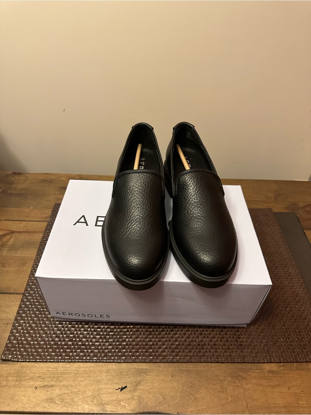 AEROSOLES Black Pebble-Grain Slip-On Loafers